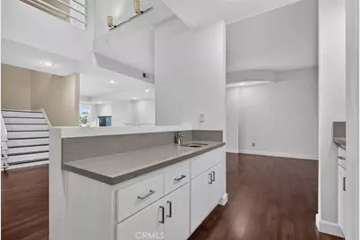 1425 Columbia Dr, Glendale, CA 91205 - Photo 16