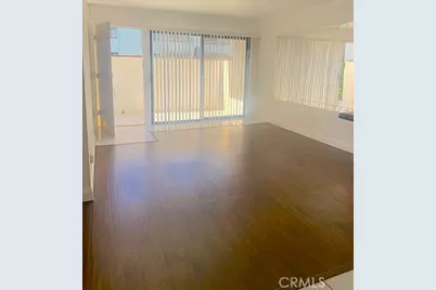 25019 Peachland Avenue #137, Newhall, CA 91321 - Photo 4