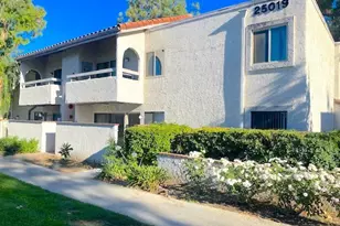25019 Peachland Ave, Newhall, CA 91321 - Photo 12