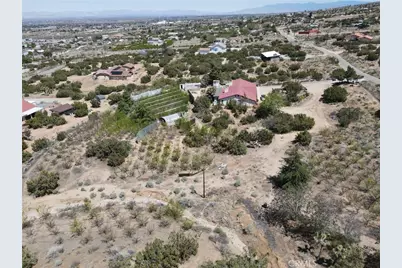 3010 Silver Ridge Drive, Pinon Hills, CA 92372 - Photo 54