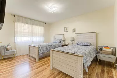 11377 Gaynor Ave, Granada Hills, CA 91344 - Photo 18