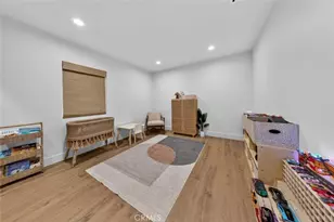 10617 Vanora Dr, Sunland, CA 91040 - Photo 26