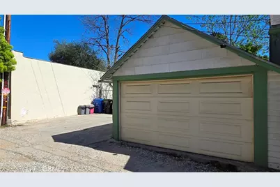 219 S Avenue 60, Los Angeles, CA 90042 - Photo 32