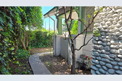 219 S Avenue 60, Los Angeles, CA 90042 - Photo 6