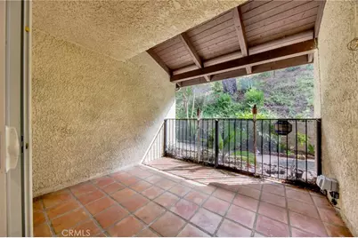 9745 Via Roma, Burbank, CA 91504 - Photo 16