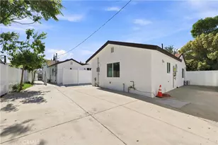11917 Burton St, North Hollywood, CA 91605 - Photo 30
