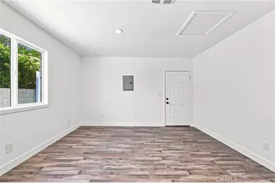 11917 Burton Street, North Hollywood, CA 91605 - Photo 14