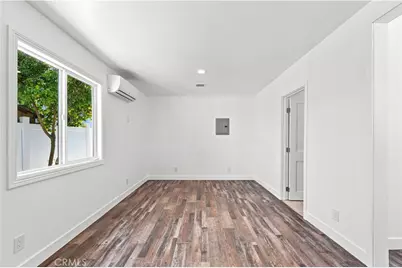 11917 Burton Street, North Hollywood, CA 91605 - Photo 28