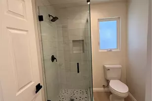 8955 San Luis, South Gate, CA 90280 - Photo 8