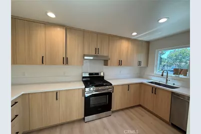 8955 San Luis, South Gate, CA 90280 - Photo 6