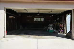 7927 Kentwood Ave, Los Angeles, CA 90045 - Photo 32
