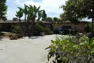 7927 Kentwood Ave, Los Angeles, CA 90045 - Photo 58