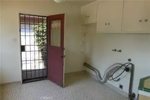 7927 Kentwood Ave, Los Angeles, CA 90045 - Photo 30