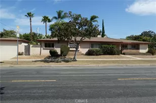 7927 Kentwood Ave, Los Angeles, CA 90045 - Photo 2