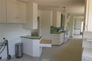 7927 Kentwood Ave, Los Angeles, CA 90045 - Photo 38