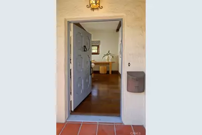 725 Pleasant View Terrace, Glendale, CA 91202 - Photo 10