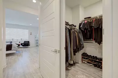 28619 Bloom, Saugus, CA 91350 - Photo 32
