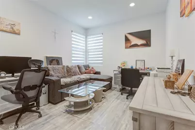 28619 Bloom, Saugus, CA 91350 - Photo 44