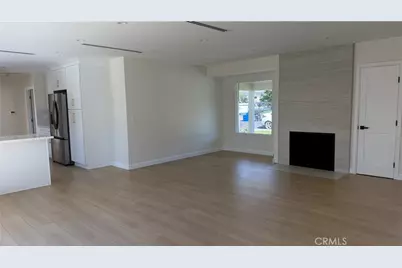 10641 Helendale, Tujunga, CA 91042 - Photo 8