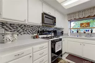 8330 Penfield, Winnetka, CA 91306 - Photo 8
