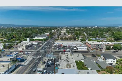 13661 Vanowen Street, Van Nuys, CA 91405 - Photo 32