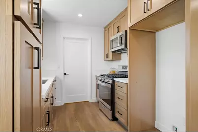 9506 Sandusky Avenue, Los Angeles, CA 91331 - Photo 12