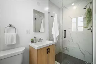 9506 Sandusky Ave, Los Angeles, CA 91331 - Photo 22