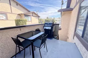 8601 Sunland Blvd, Los Angeles, CA 91352 - Photo 30