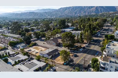 10267 Tujunga Canyon Boulevard, Tujunga, CA 91042 - Photo 10