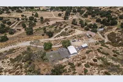 39661 San Francisquito Canyon Road, County - Los Angeles, CA 91390 - Photo 10
