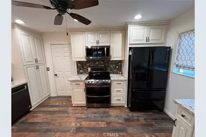 2484 Cambridge, Fullerton, CA 92835 - Photo 8