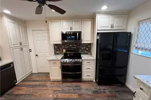2484 Cambridge, Fullerton, CA 92835 - Photo 8