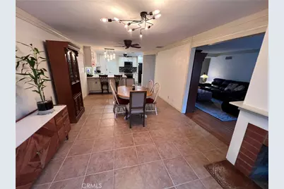 2484 Cambridge, Fullerton, CA 92835 - Photo 8