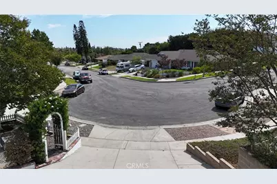 2484 Cambridge, Fullerton, CA 92835 - Photo 40
