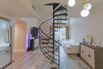 4326 Babcock #305, Studio City, CA 91604 - Photo 1