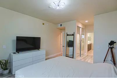 4326 Babcock #305, Studio City, CA 91604 - Photo 14