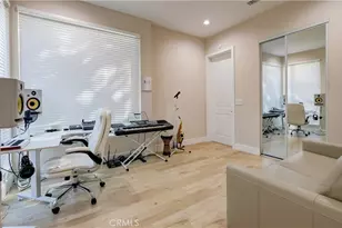 1849 Los Encinos, Glendale, CA 91208 - Photo 20