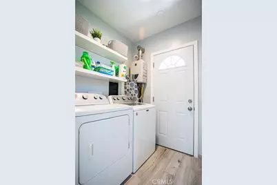 541 E Palmer Avenue, Glendale, CA 91205 - Photo 12