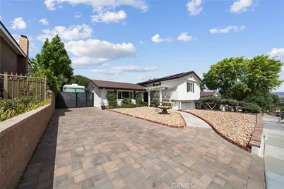 26173 Abdale, Newhall, CA 91321 - Photo 8
