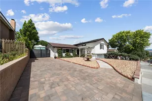 26173 Abdale, Newhall, CA 91321 - Photo 8