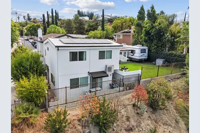 26173 Abdale, Newhall, CA 91321 - Photo 4