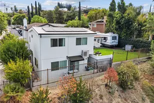 26173 Abdale, Newhall, CA 91321 - Photo 4