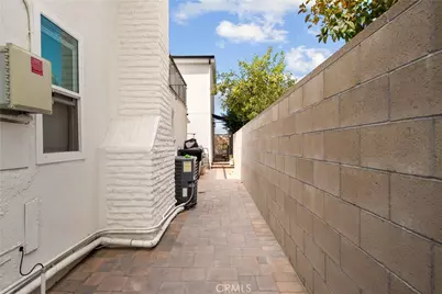 26173 Abdale, Newhall, CA 91321 - Photo 52