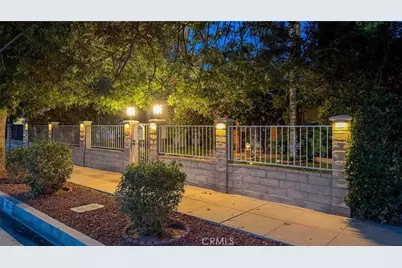 7827 Louise, Northridge, CA 91325 - Photo 2