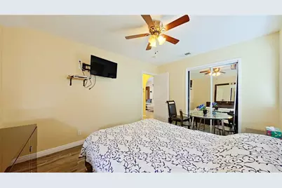 7827 Louise, Northridge, CA 91325 - Photo 38