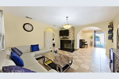 7827 Louise, Northridge, CA 91325 - Photo 8