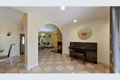 7827 Louise, Northridge, CA 91325 - Photo 12
