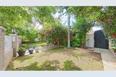 7827 Louise, Northridge, CA 91325 - Photo 6