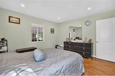 12327 Saticoy Street, North Hollywood, CA 91605 - Photo 18