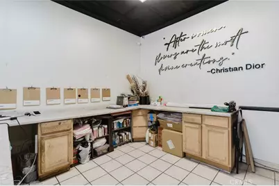 3924 Foothill Boulevard, La Crescenta, CA 91214 - Photo 12